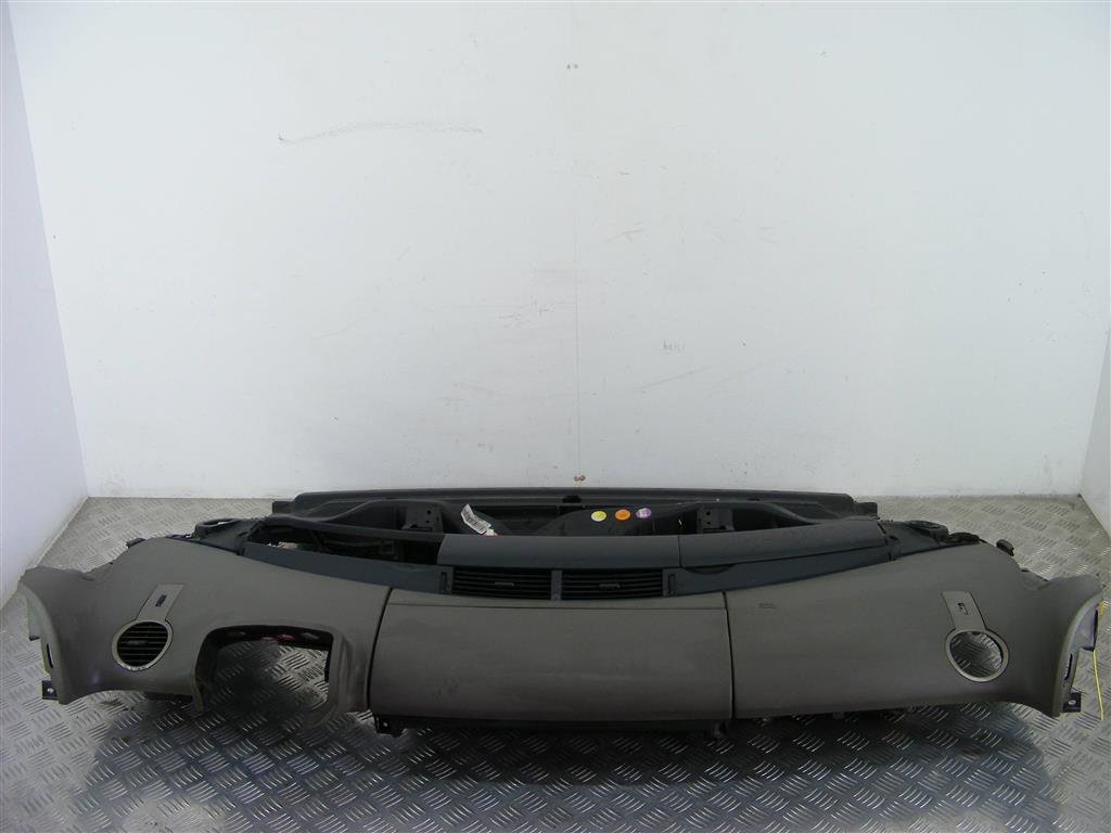 Панель передняя салона (торпедо) Renault Espace 4 (2003-2010) 8200144908