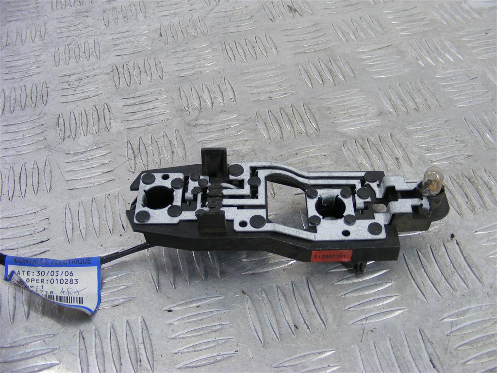 Панель (плата) фонаря заднего левого