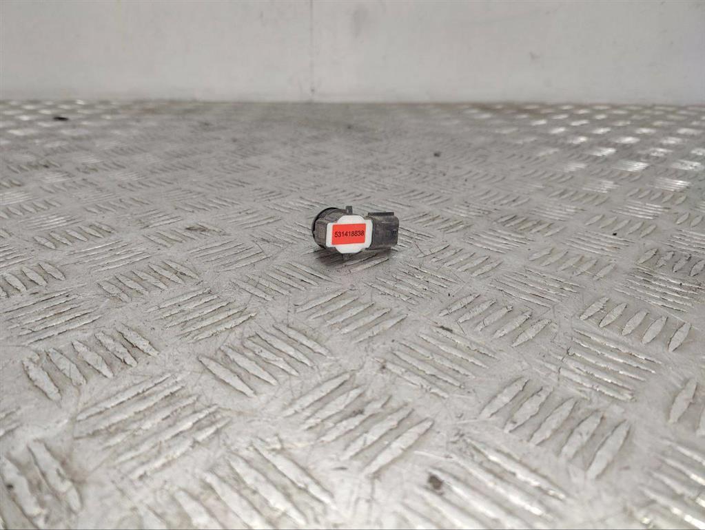 Парктроник задний