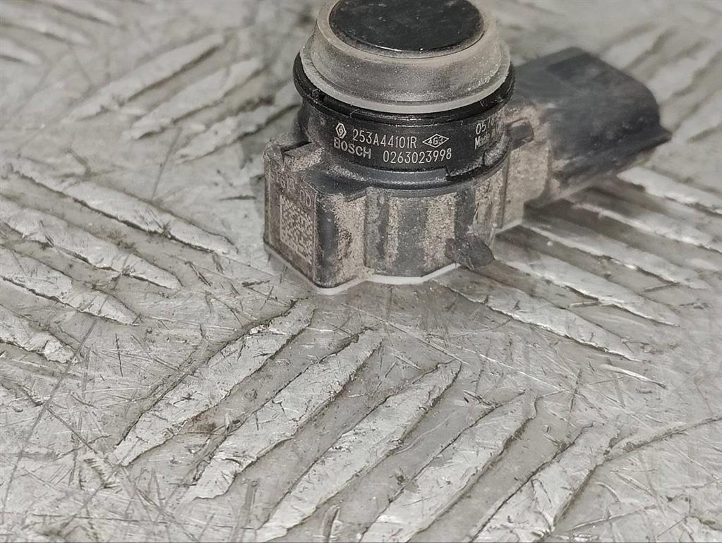 Парктроник задний