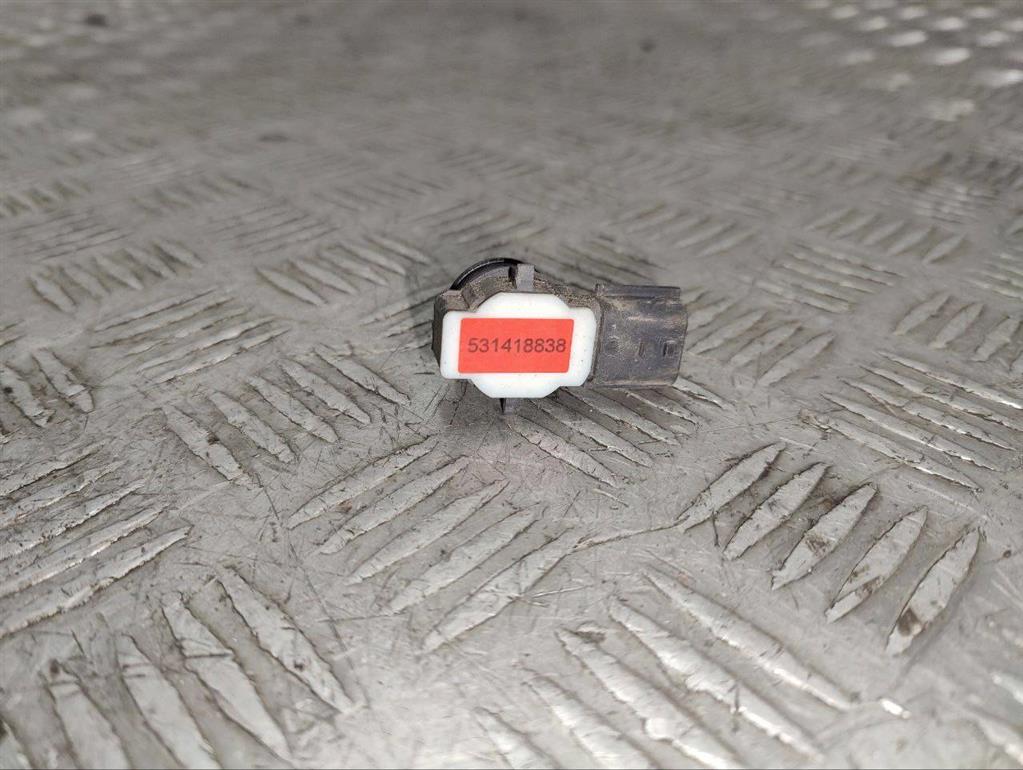 Парктроник задний