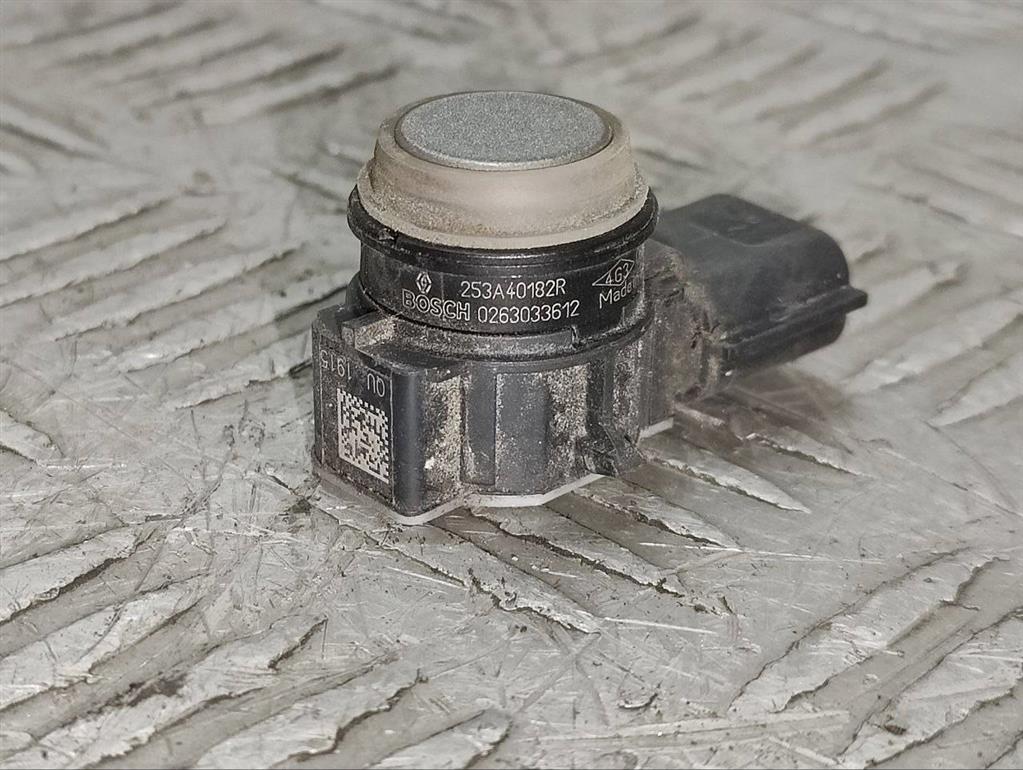 Парктроник задний