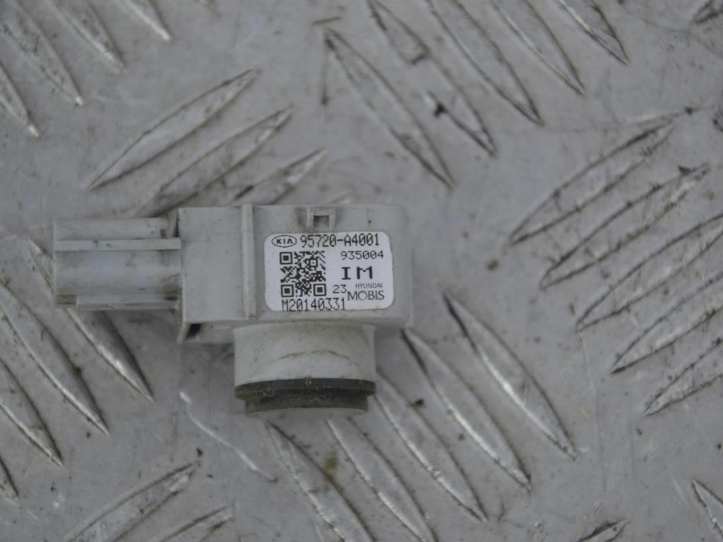 Парктроник задний