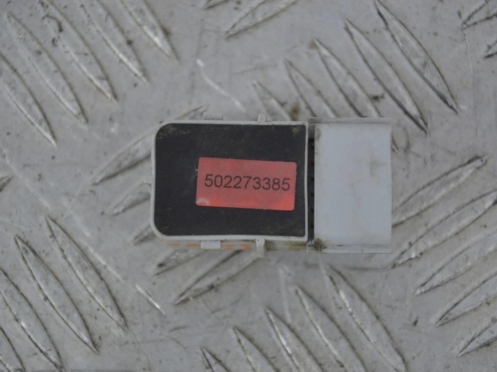 Парктроник задний