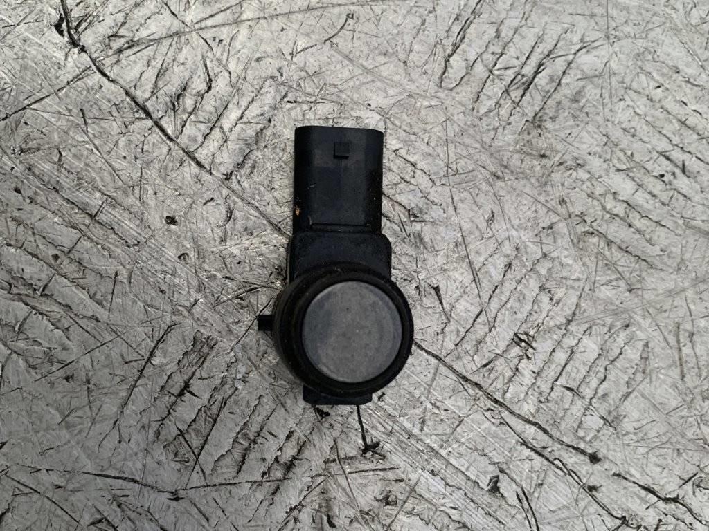 Парктроник задний