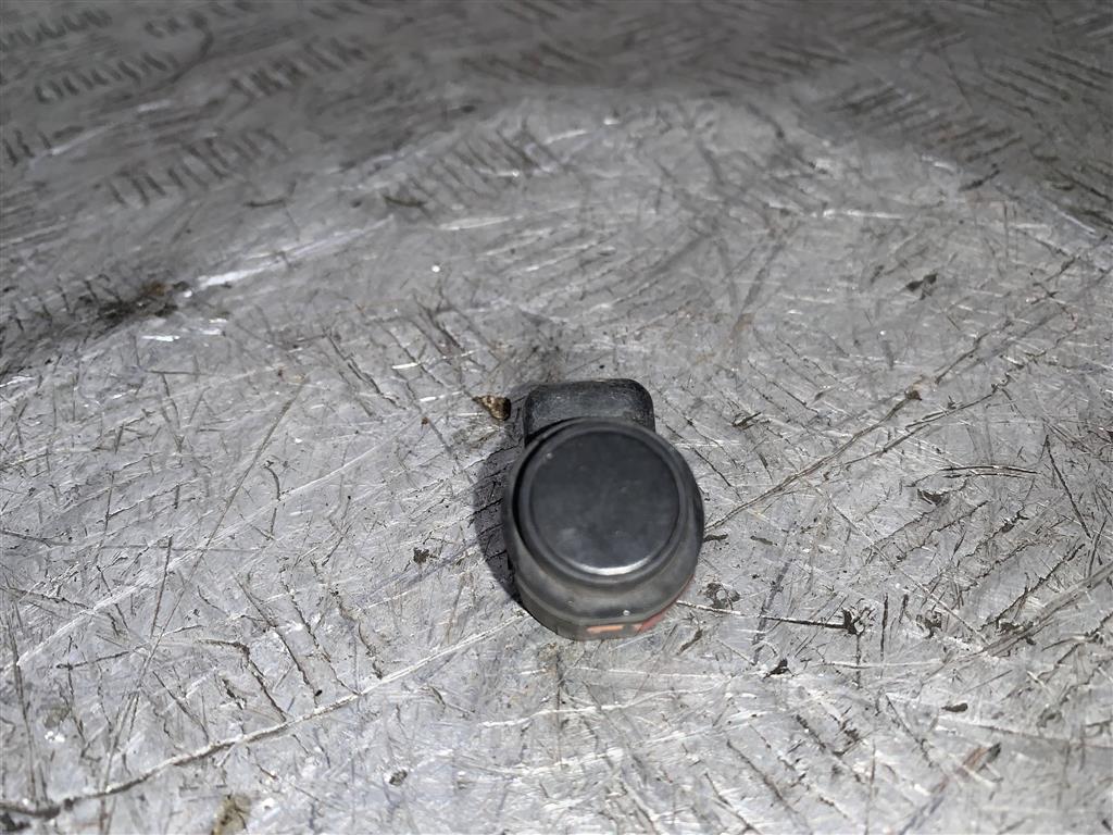 Парктроник задний