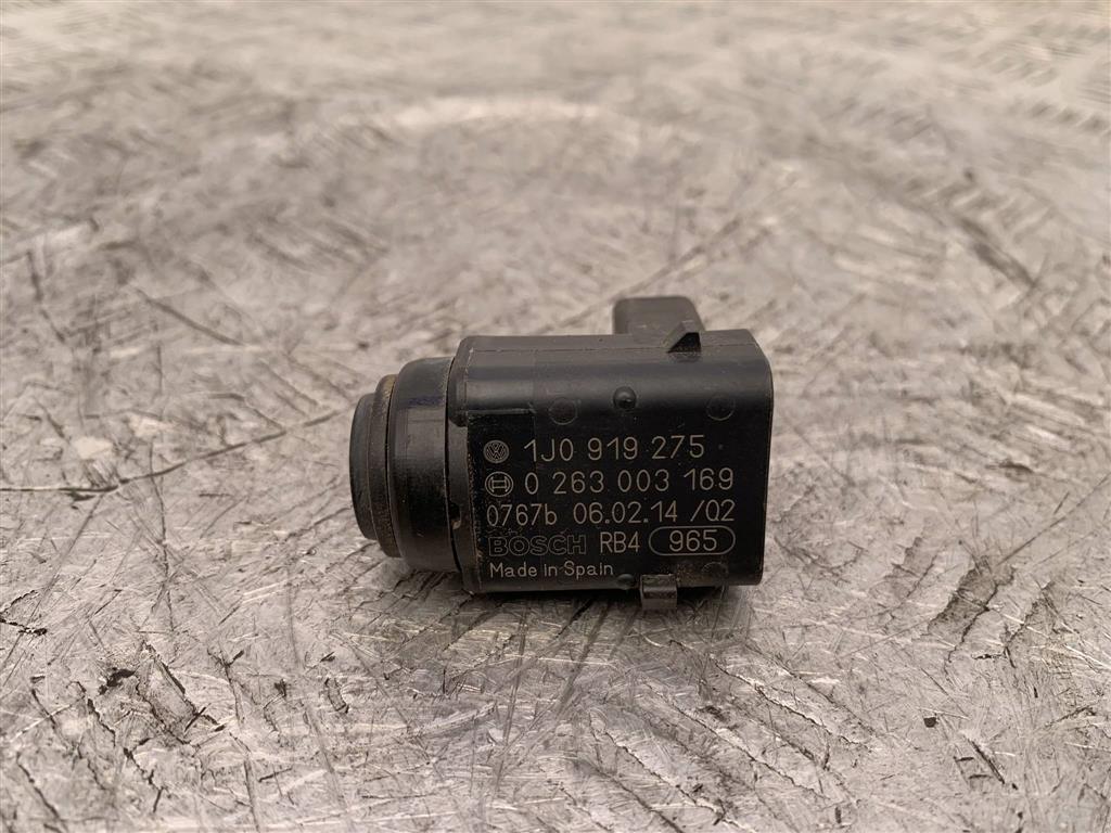 Парктроник задний