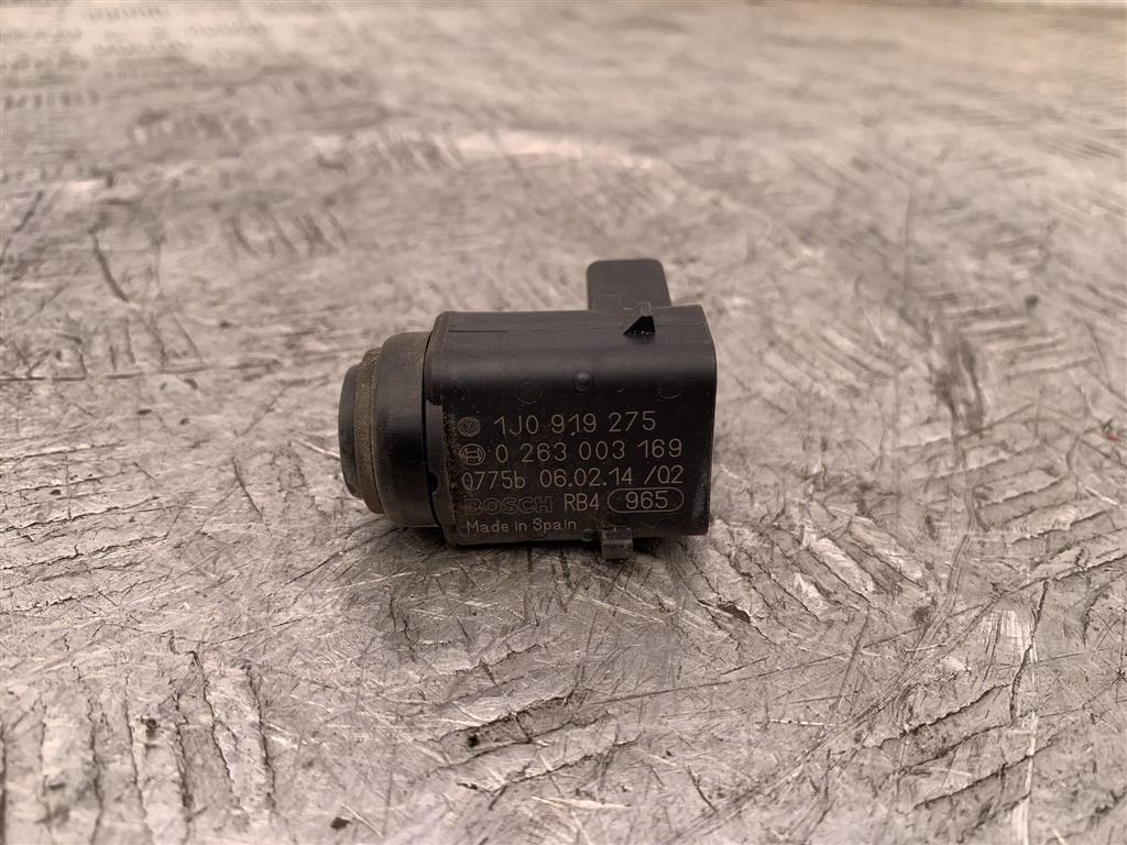 Парктроник задний