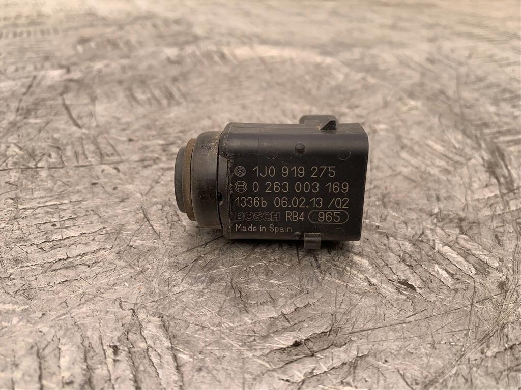 Парктроник задний