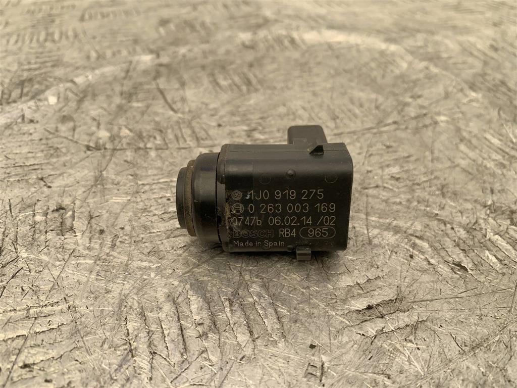 Парктроник задний