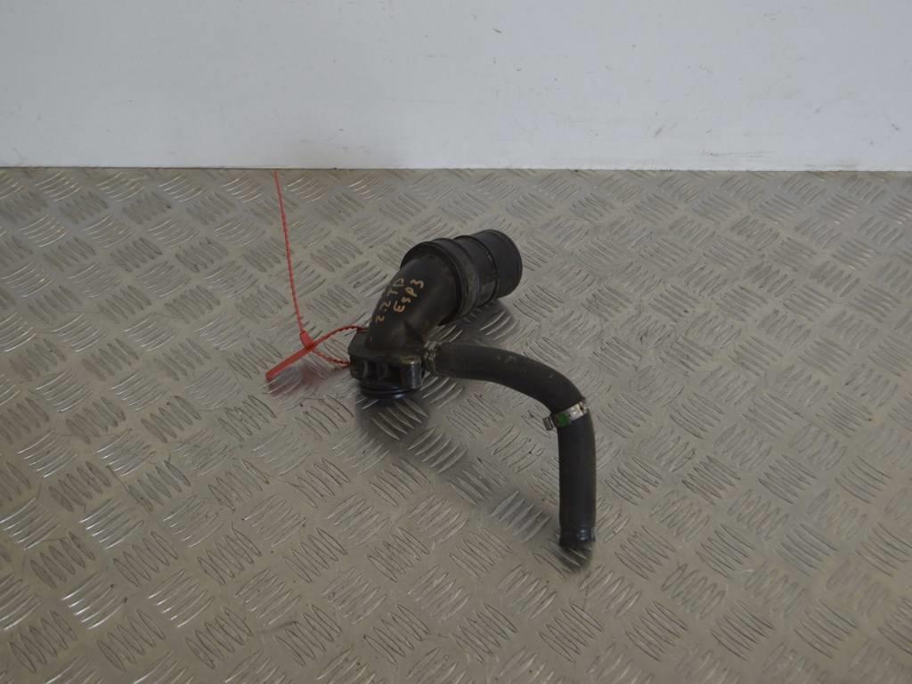 Патрубок интеркулера