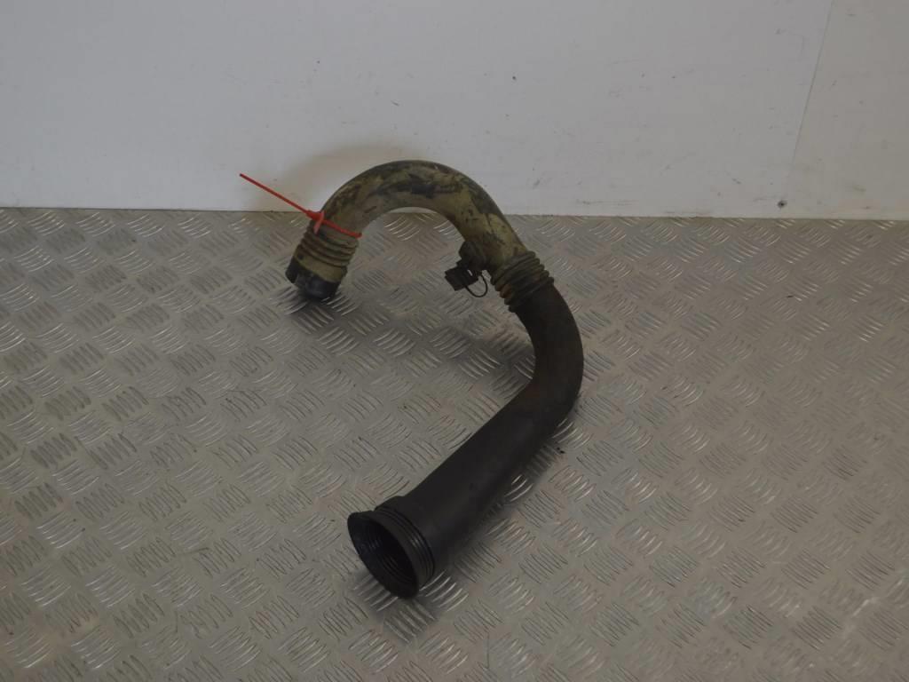 Патрубок интеркулера