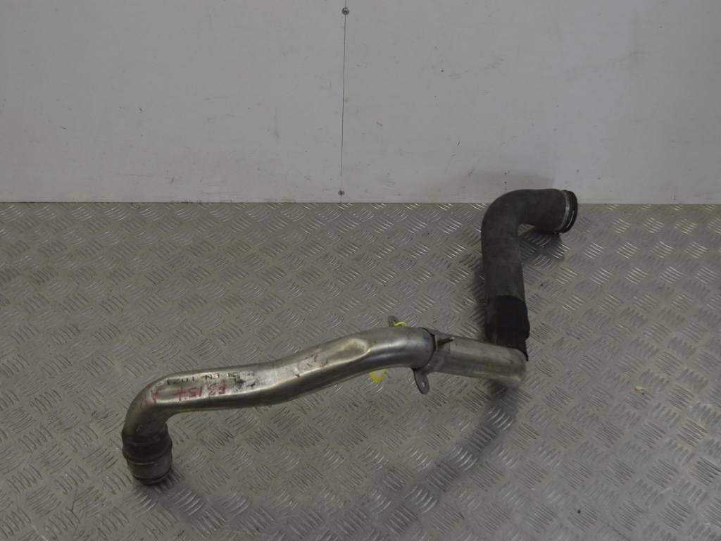 Патрубок интеркулера