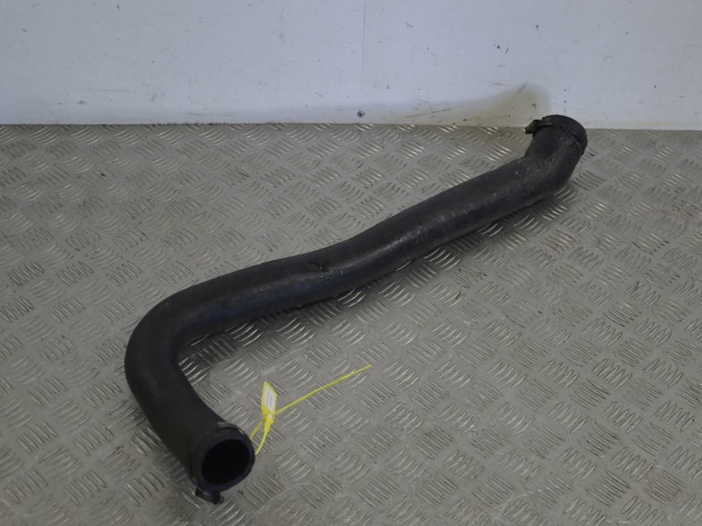 Патрубок интеркулера