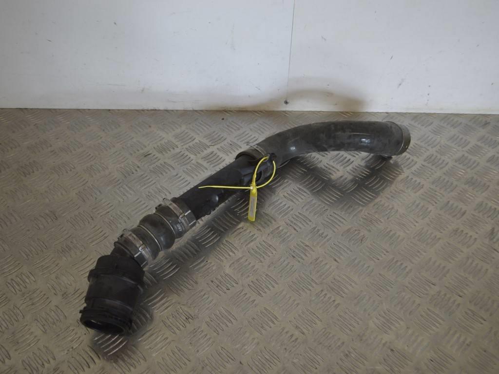 Патрубок интеркулера Renault Megane 3 (2008-2019) 1085617S01, 1085613S02