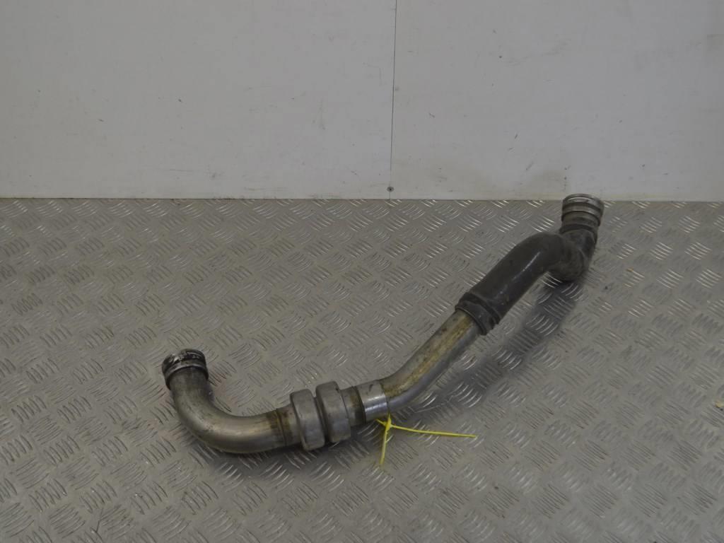 Патрубок интеркулера