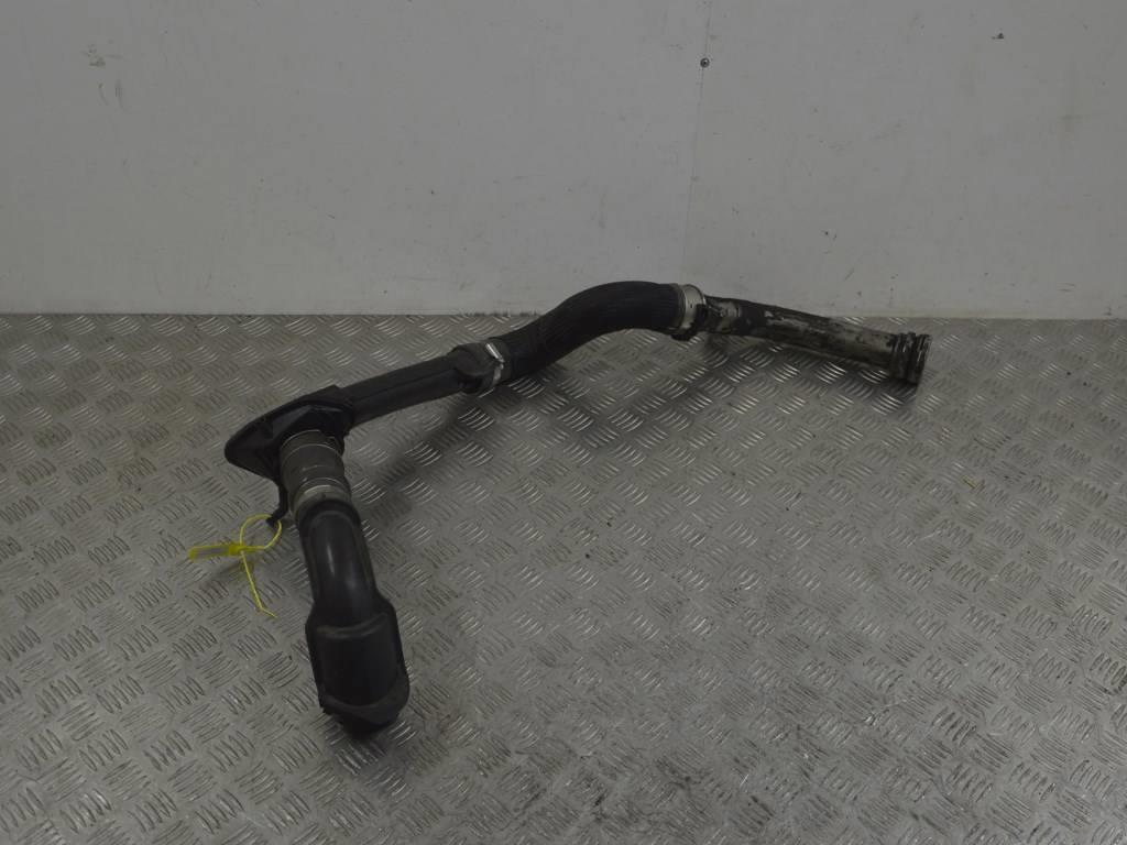 Патрубок интеркулера Renault Scenic 3 (2008-2015) 144602487R, 8200687468