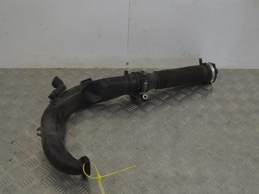 Патрубок интеркулера