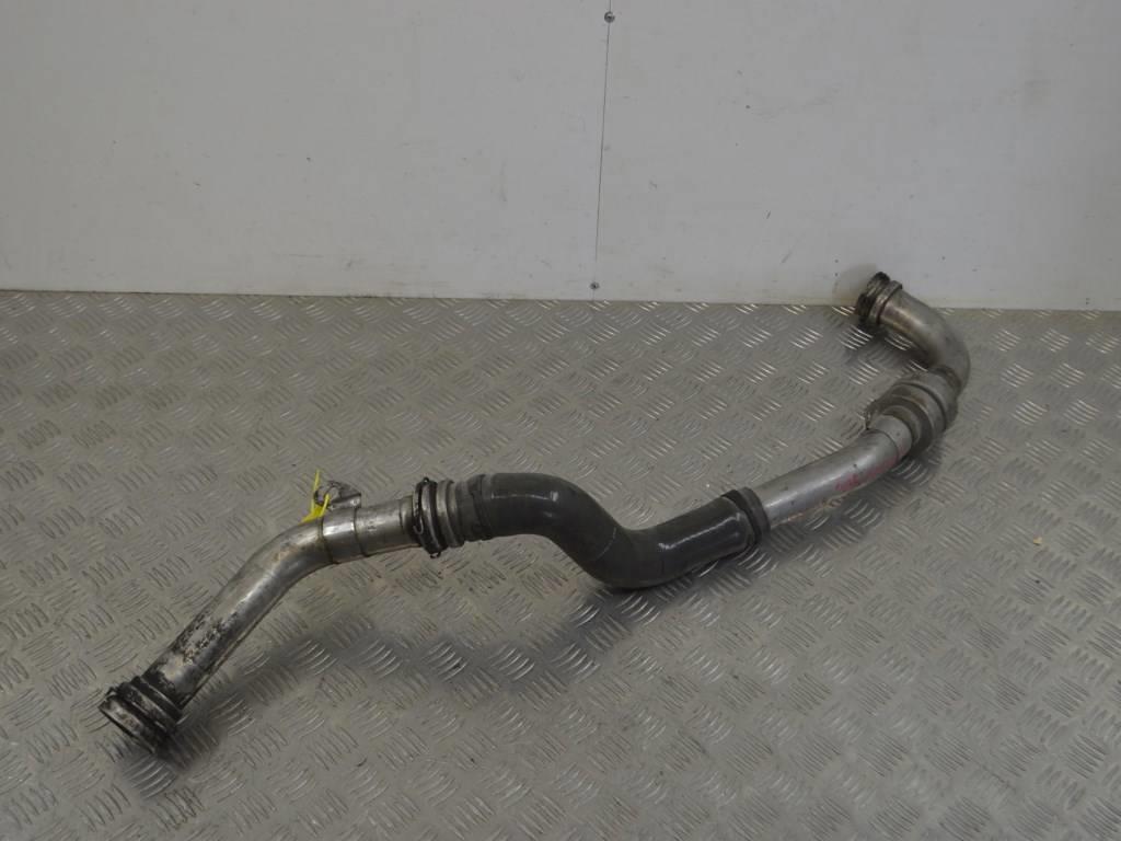 Патрубок интеркулера