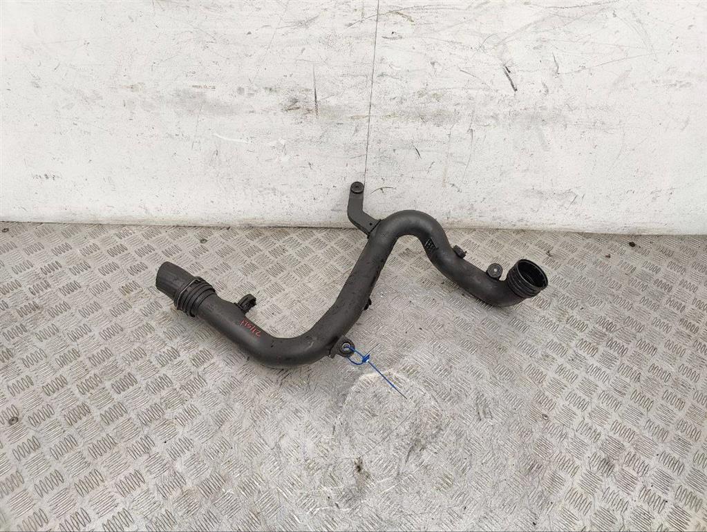 Патрубок интеркулера