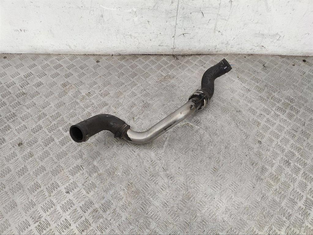 Патрубок интеркулера