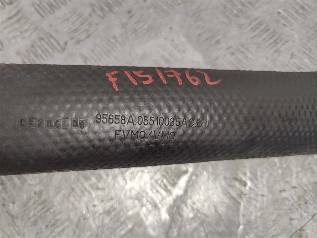 Патрубок интеркулера