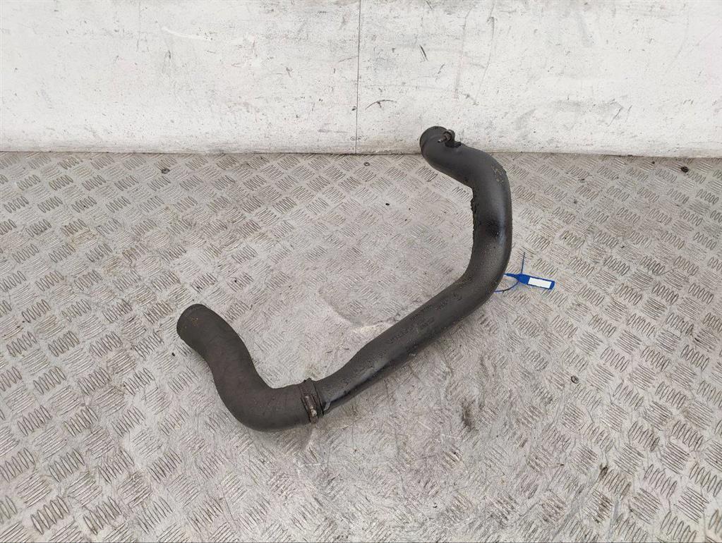 Патрубок интеркулера