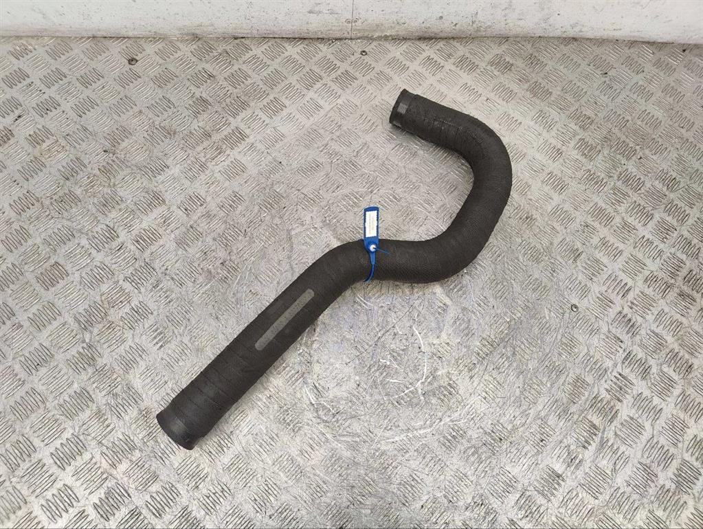 Патрубок интеркулера