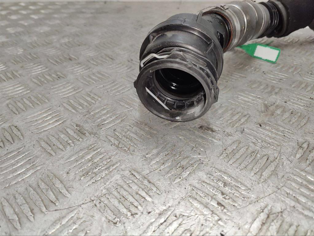 Патрубок интеркулера