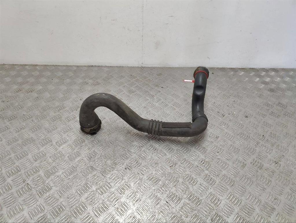 Патрубок интеркулера