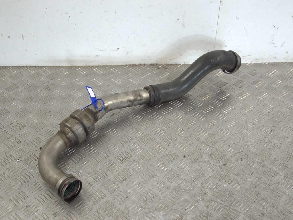 Патрубок интеркулера