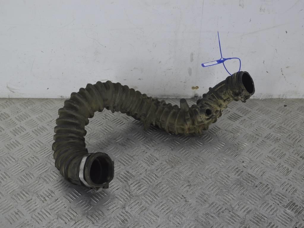 Патрубок интеркулера