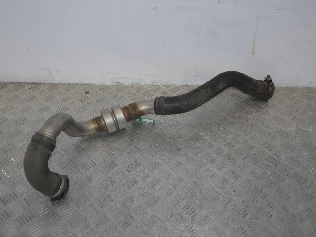 Патрубок интеркулера