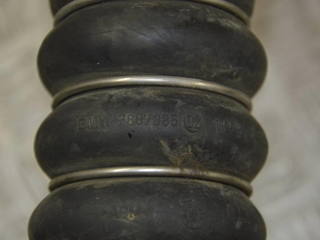 Патрубок интеркулера