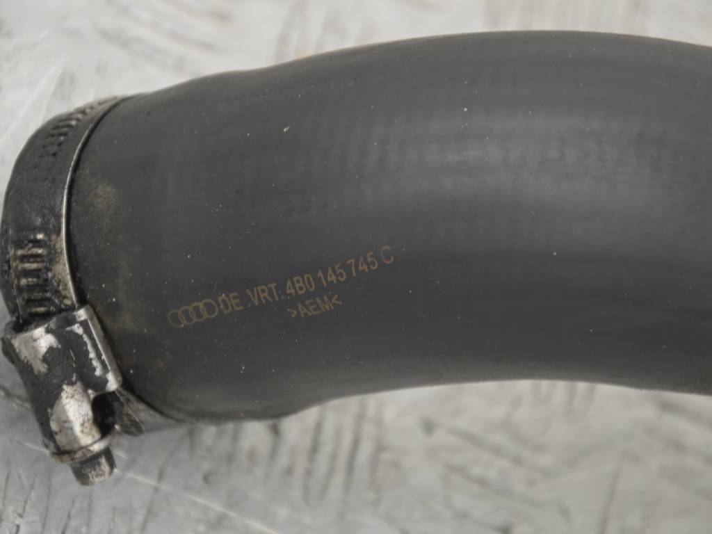 Патрубок интеркулера