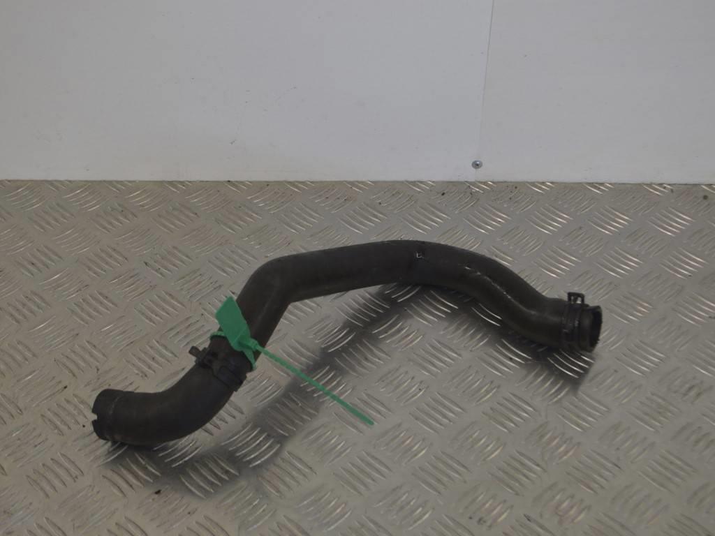 Патрубок (трубопровод, шланг) Renault Master 2 (1998-2010)