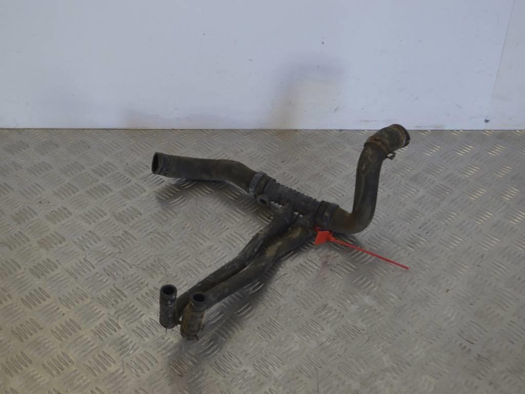 Патрубок (трубопровод, шланг)