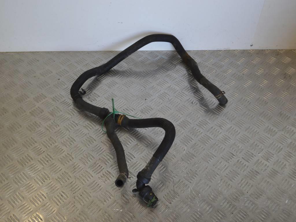 Патрубок (трубопровод, шланг)