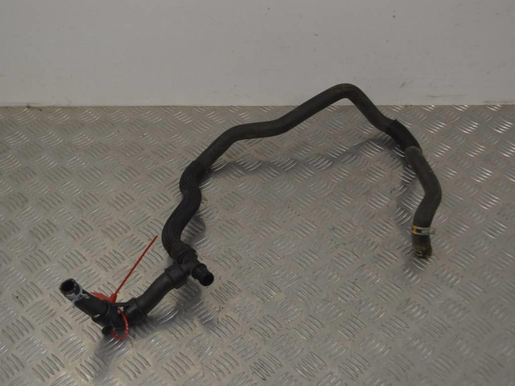 Патрубок (трубопровод, шланг)