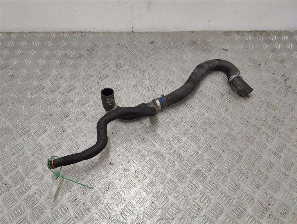 Патрубок (трубопровод, шланг)