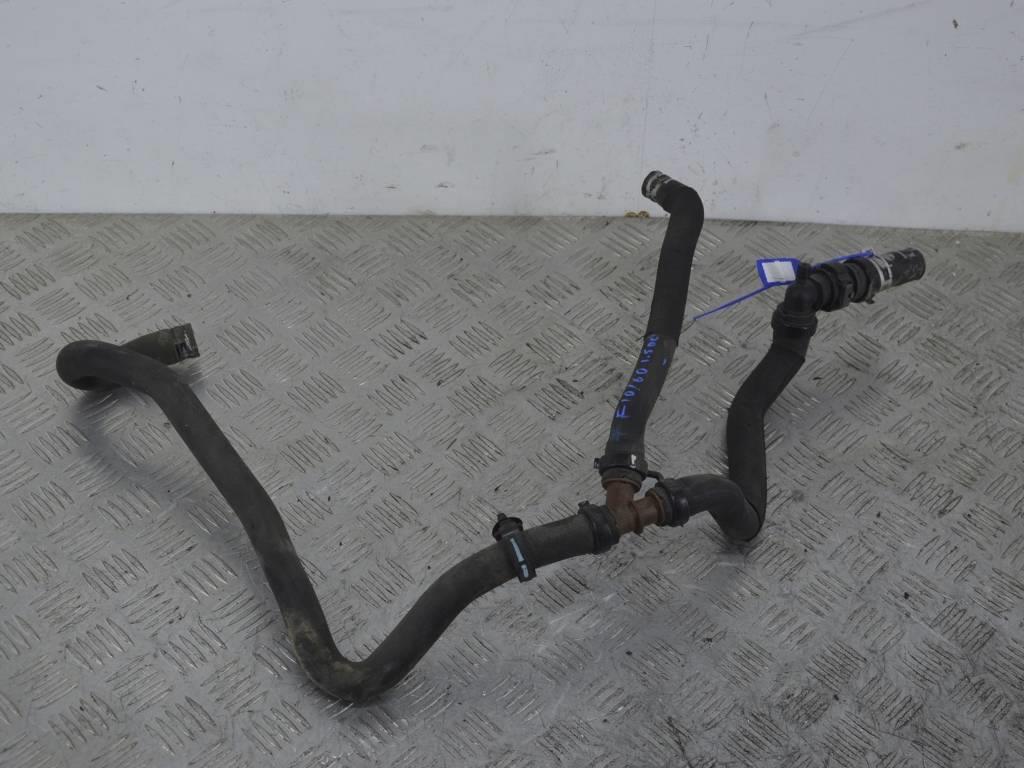 Патрубок (трубопровод, шланг)