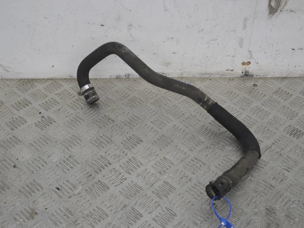 Патрубок (трубопровод, шланг)