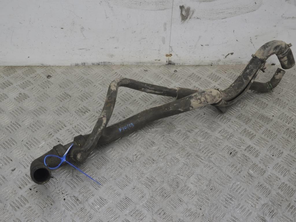 Патрубок (трубопровод, шланг)