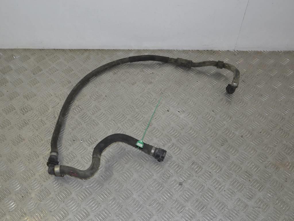 Патрубок (трубопровод, шланг)