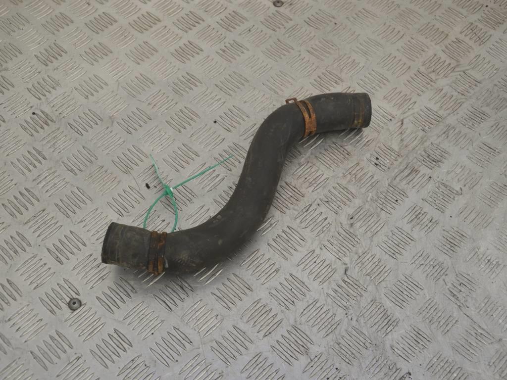 Патрубок (трубопровод, шланг)