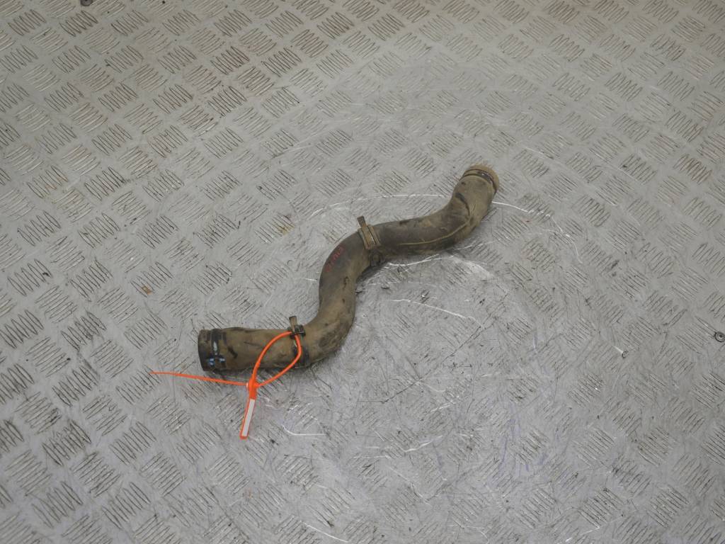 Патрубок (трубопровод, шланг)