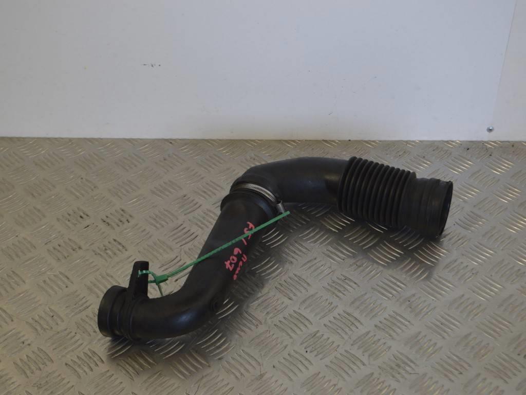 Патрубок турбины