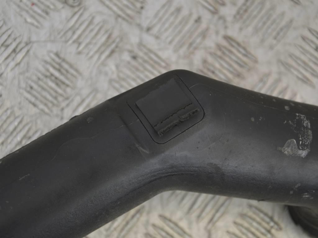 Патрубок турбины