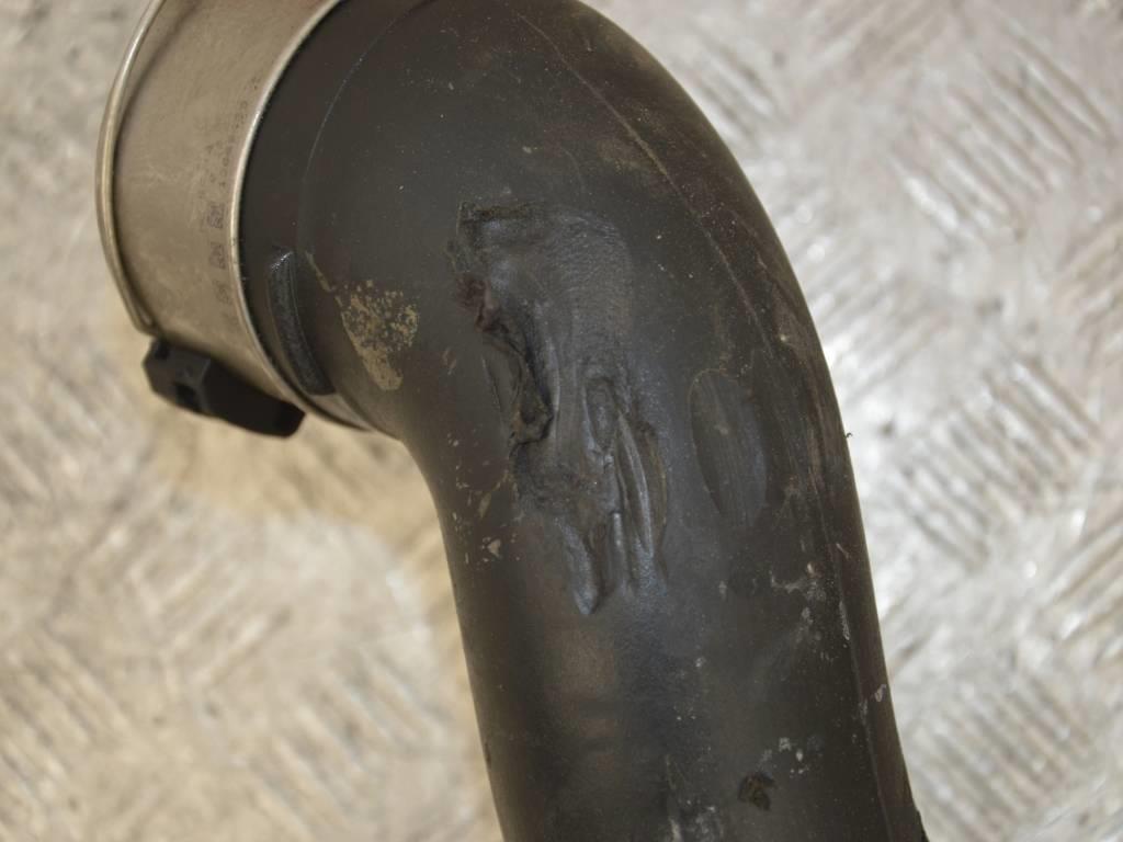 Патрубок турбины