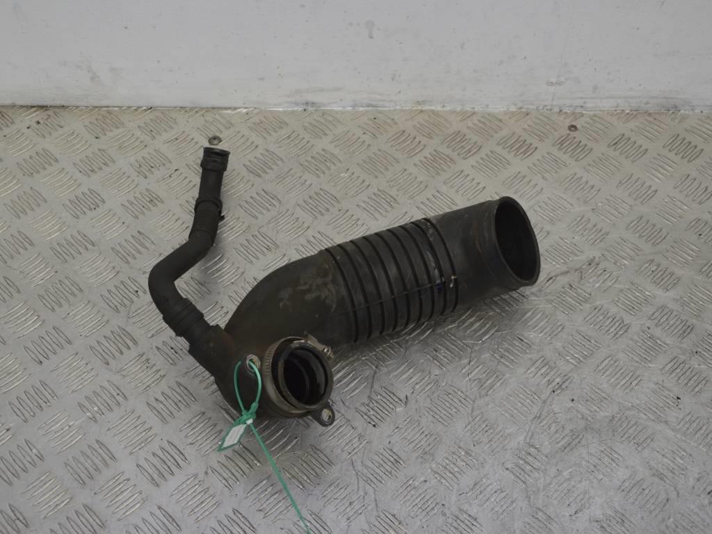 Патрубок турбины